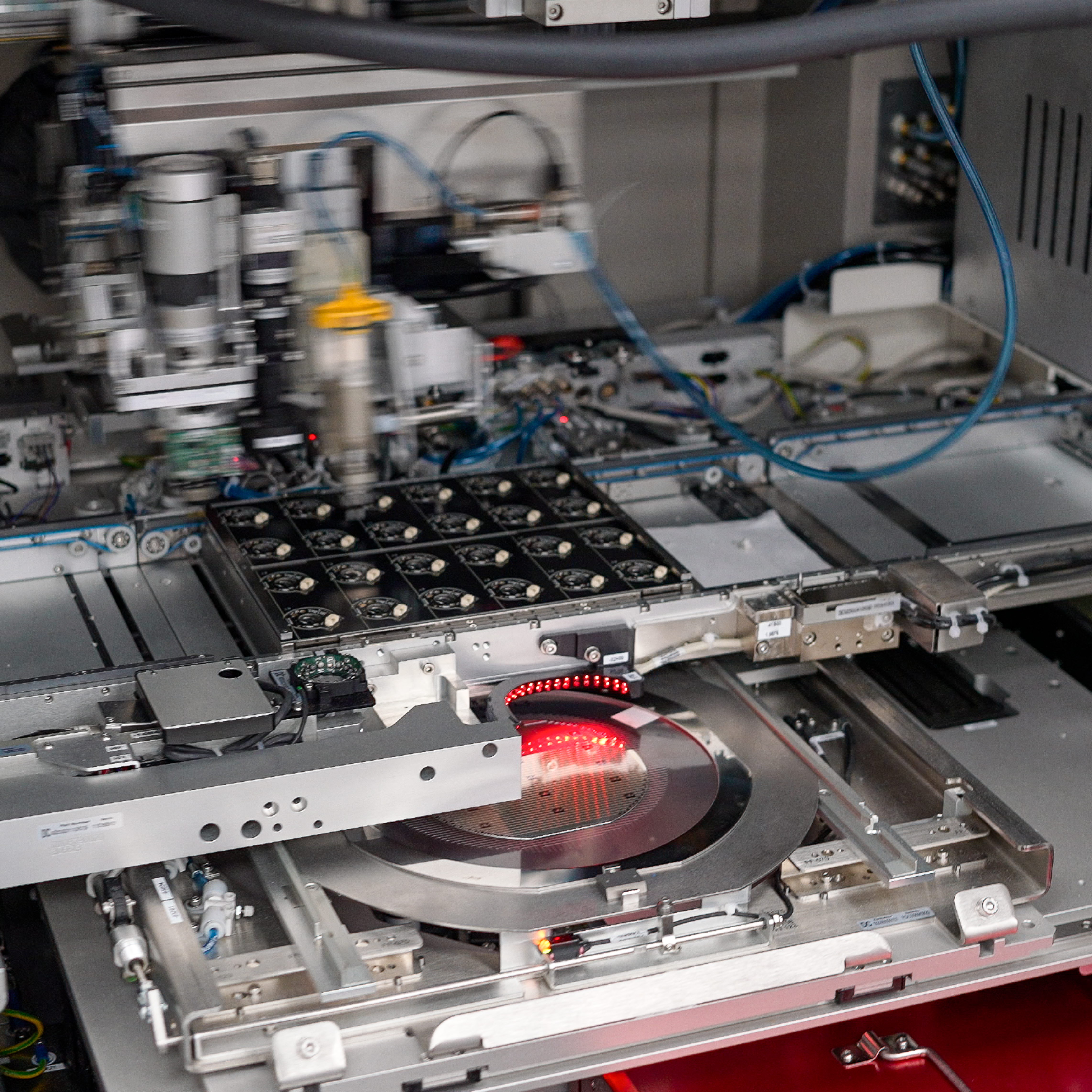 US Digital helps fuel semicon boom thumbnail image